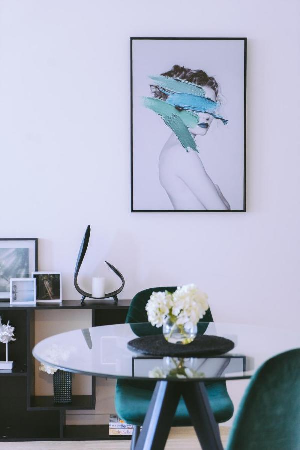 Capitol Executive Apartment On London Circuit Κανμπέρα Εξωτερικό φωτογραφία